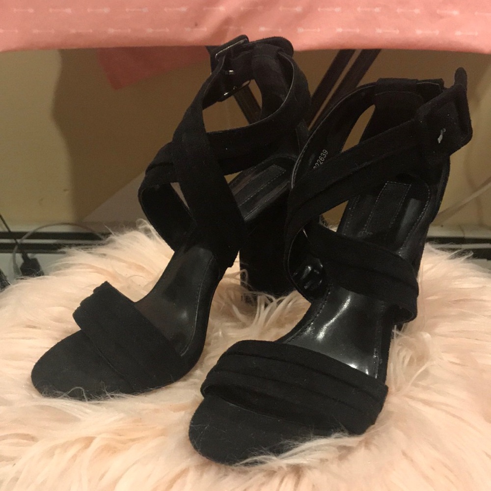 Black open toe strappy heels
